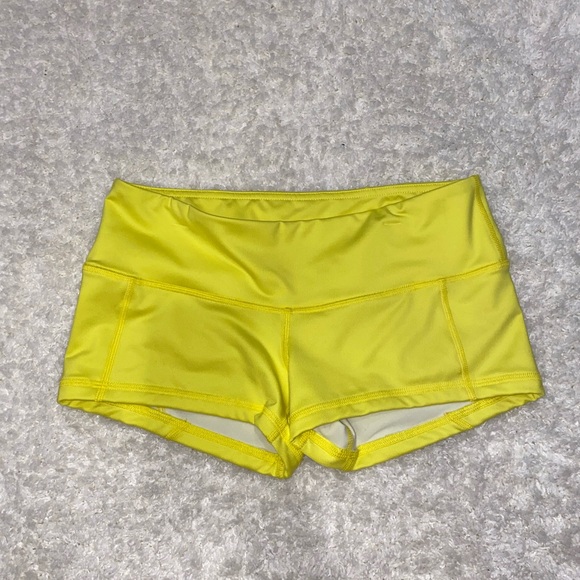 FLEO neon yellow shorts! - Picture 2 of 4